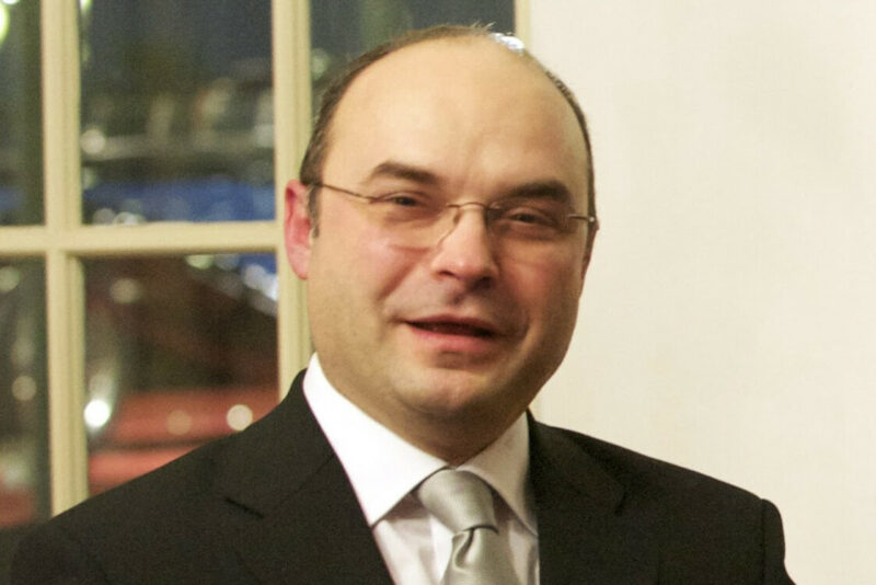 Victor Dernovski